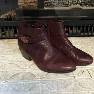Clark’s Boylan Dawn Aubergine Ankle Booties